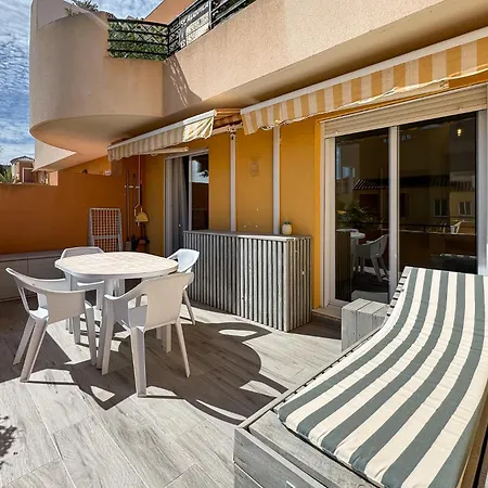 R2311 Parque 5 Playa Almeria Apartment *